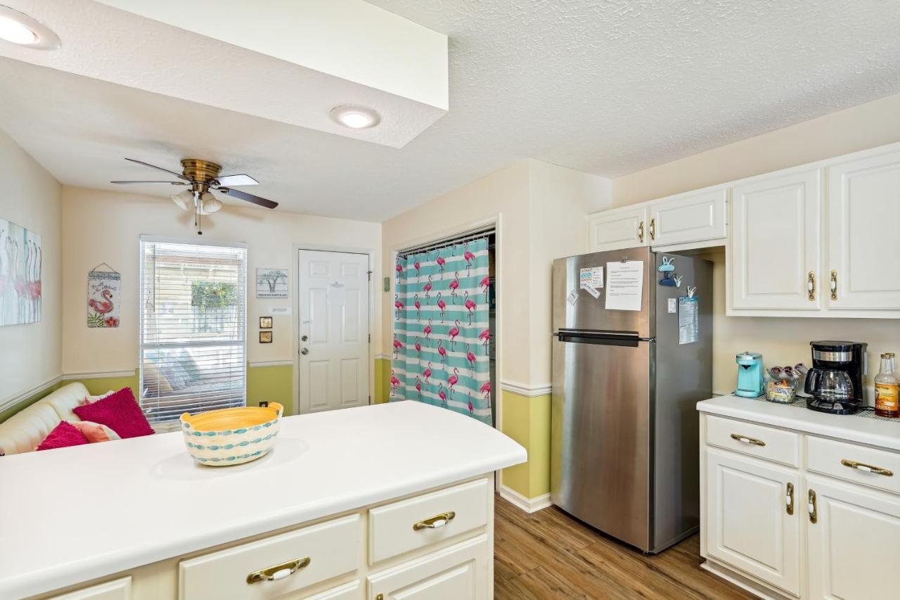 Holiday home Breezy Pcb Vacation With Lanai, Walk To Ocean *